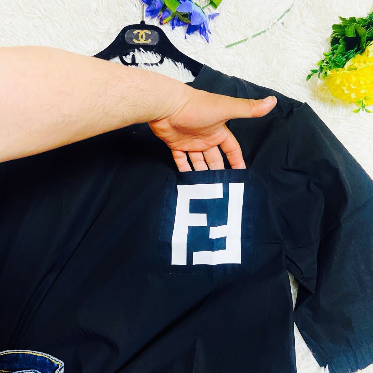 レア FENDI フェンディ Tシャツ ズッカ柄 メンズ ブラック レア FENDI フェンディ Tシャツ ズッカ柄 メンズ ブラック