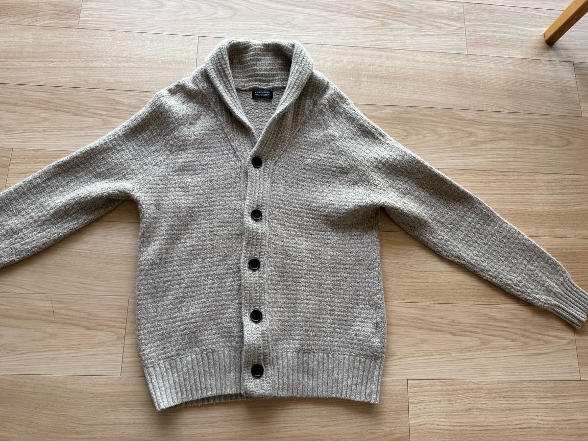ZARA ニットカーディガン ベージュ|Yahoo!フリマ(旧PayPayフリマ) ZARA ニットカーディガン ベージュ|Yahoo!フリマ(旧PayPayフリマ)