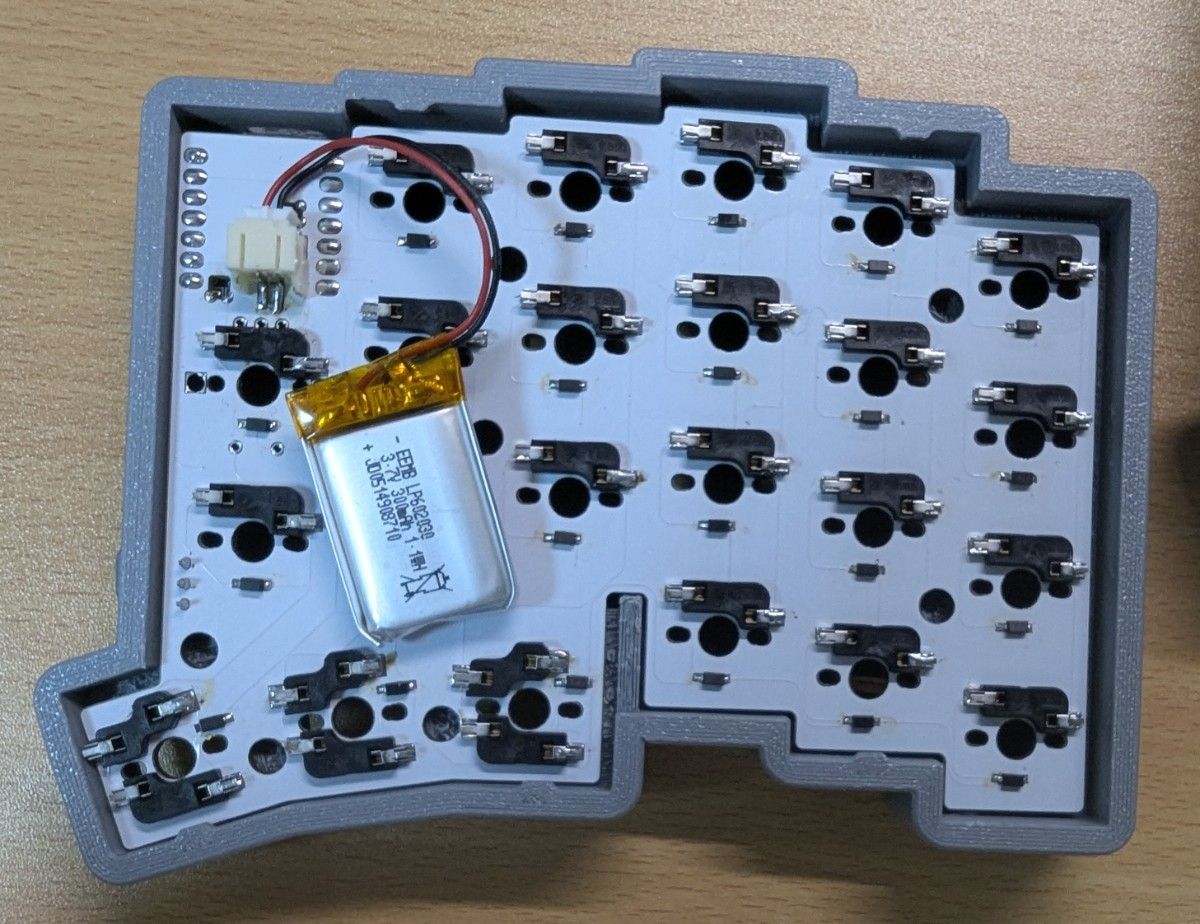 roBa グレー無線化キーボード組み立て済み 訳あり品|Yahoo roBa グレー無線化キーボード組み立て済み 訳あり品|Yahoo