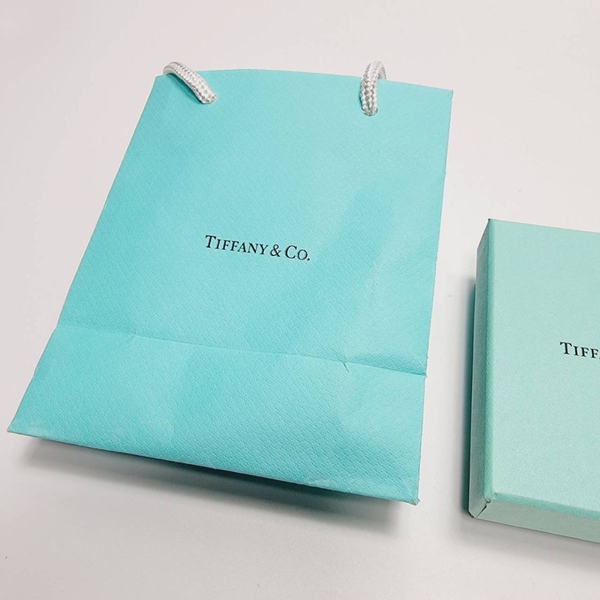 ○箱2点セット○TIFFANY○ティファニー 保存袋 箱 紙袋 布袋 ○箱2点セット○TIFFANY○ティファニー 保存袋 箱 紙袋 布袋