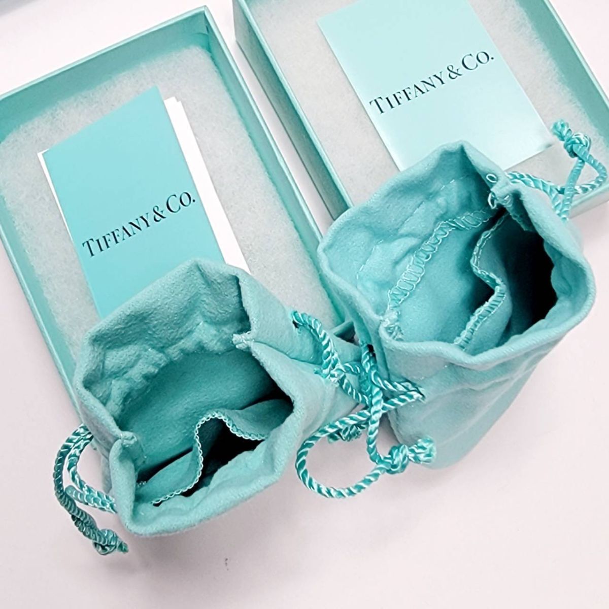 ○箱2点セット○TIFFANY○ティファニー 保存袋 箱 紙袋 布袋 ○箱2点セット○TIFFANY○ティファニー 保存袋 箱 紙袋 布袋