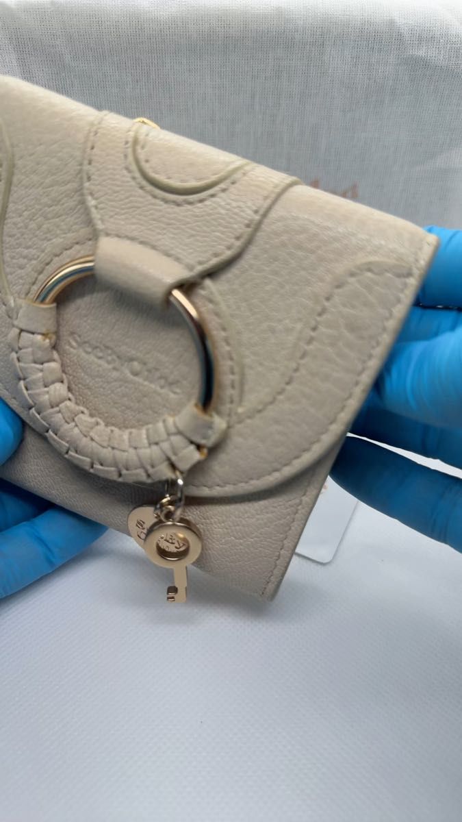 SeeByChloe 三つ折り財布 ベージュ ゴールドリング