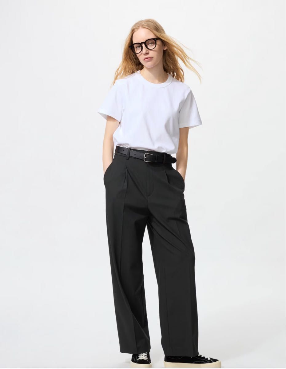 UNIQLO C タックワイドストレートパンツ【Sサイズ】 - メルカリ