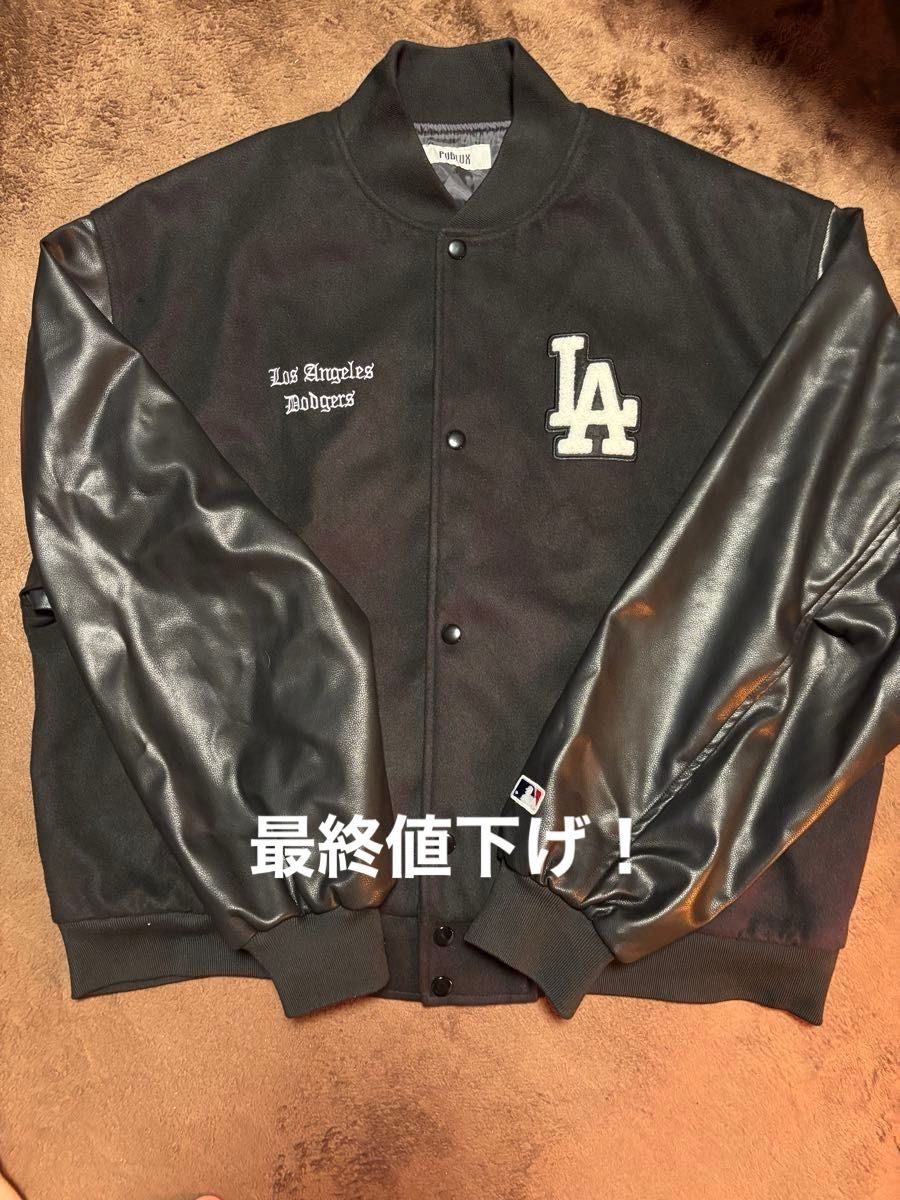 MLB ロサンゼルス・ドジャース スタジャン Majestic Lサイズ MLB ロサンゼルス・ドジャース スタジャン Majestic Lサイズ