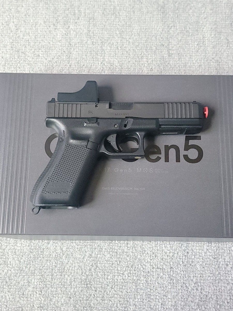 東京マルイ 【グロックG17 Gen5 MOS】新品同様 オマケ付き 東京マルイ 【グロックG17 Gen5 MOS】新品同様 オマケ付き
