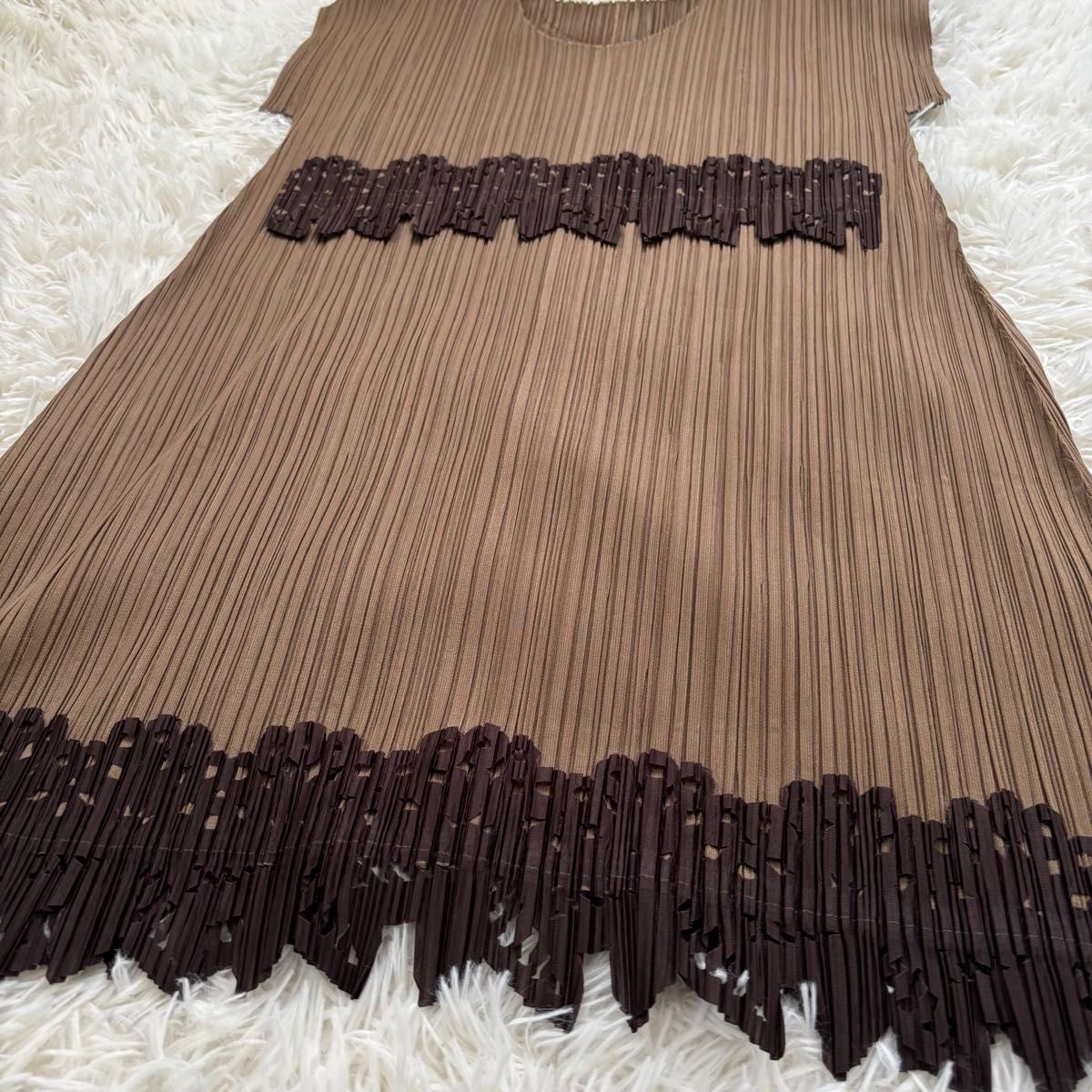 ISSEY MIYAKE イッセイミヤケ PLEATS PLEASE プリーツプリーズ ISSEY MIYAKE イッセイミヤケ PLEATS PLEASE プリーツプリーズ
