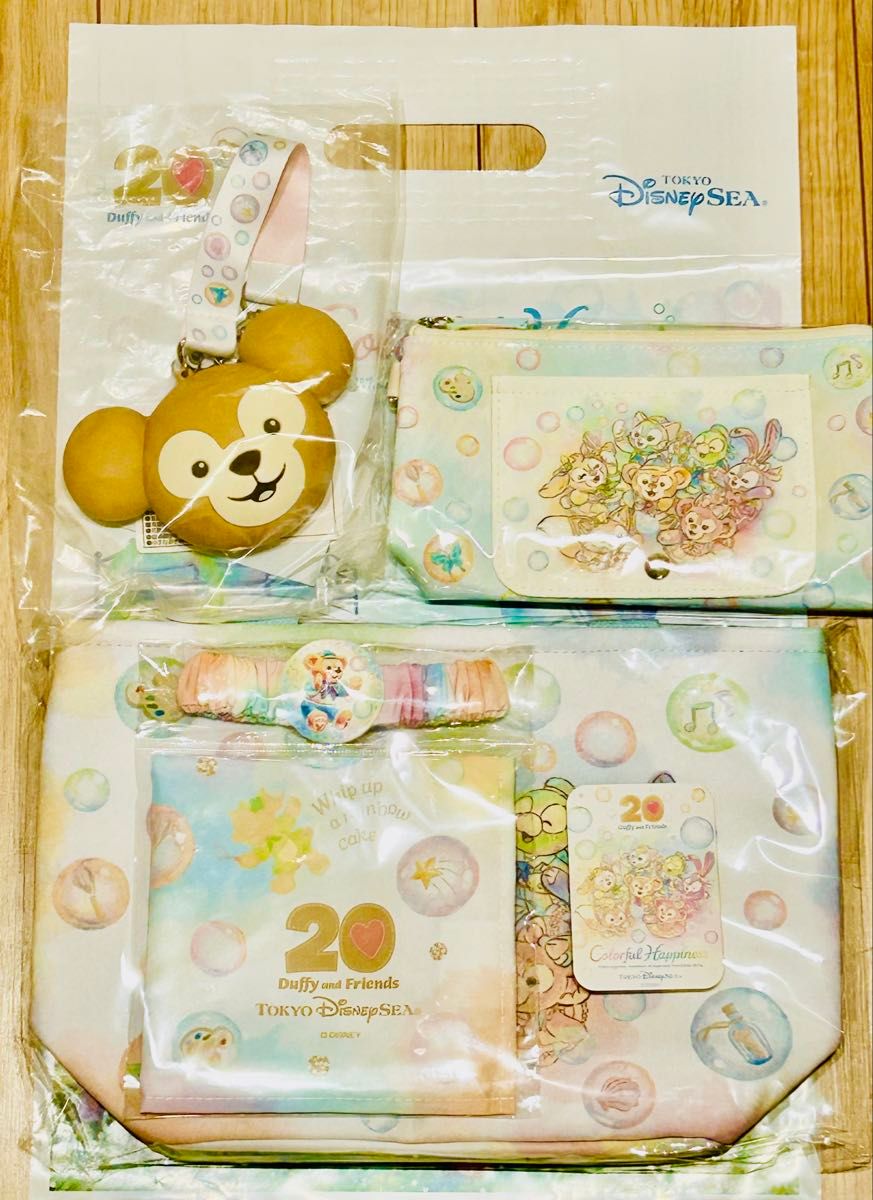 ダッフィー 20周年記念イベント カラフルハピネス ディズニー ダッフィー 20周年記念イベント カラフルハピネス ディズニー