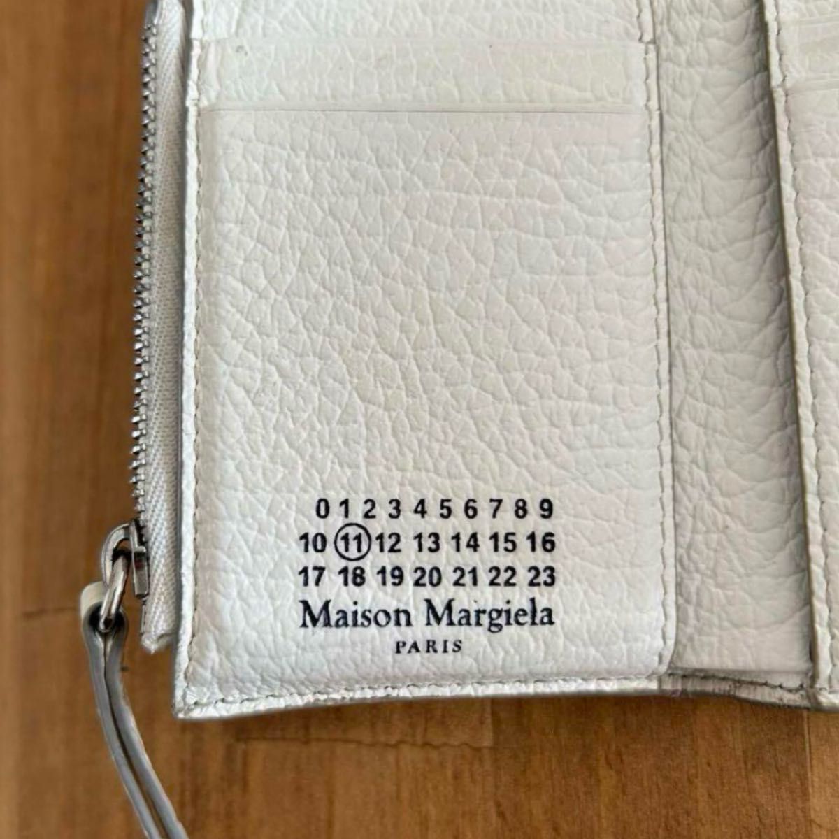 マルジェラ 財布 三つ折り レザー ホワイト 白 メゾンマルジェラ マルジェラ 財布 三つ折り レザー ホワイト 白 メゾンマルジェラ