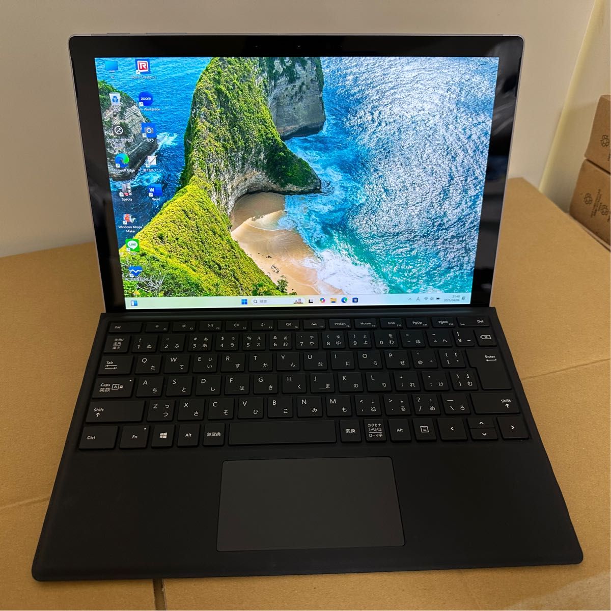 Surface Pro 7+/Windows11/Corei5/Office/SSD256GB/webカメラ Surface Pro 7+/Windows11/Corei5/Office/SSD256GB/webカメラ