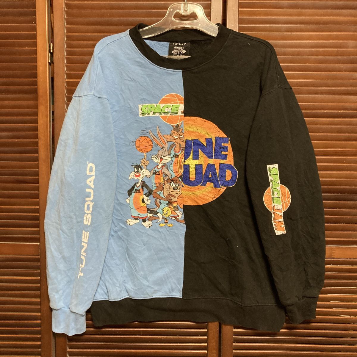 AZZW 1スタ キャラ スウェット ルーニーテューンズ LOONEY TUNES AZZW 1スタ キャラ スウェット ルーニーテューンズ LOONEY TUNES