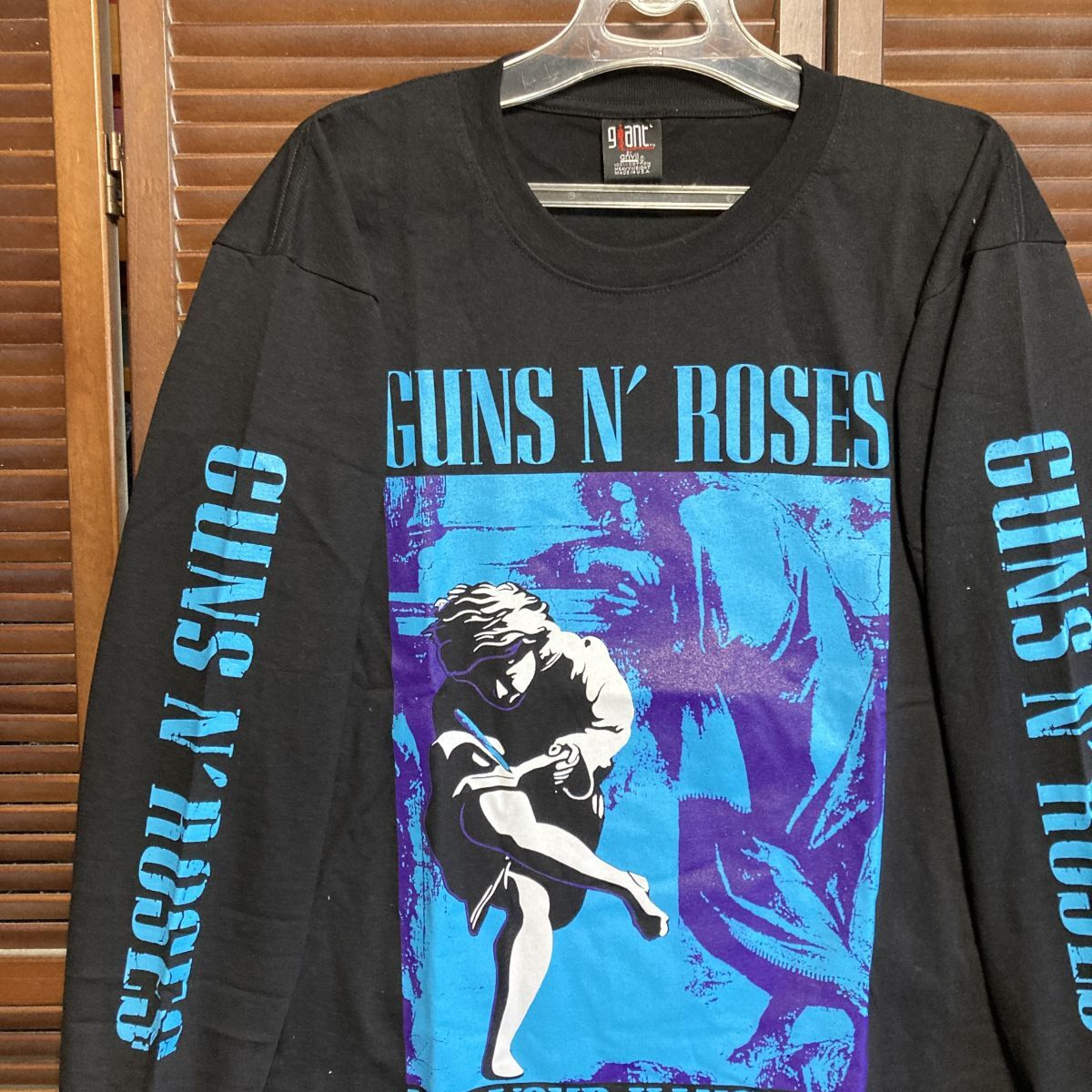 BBCY 1スタ 黒 バンド Tシャツ 長袖 ロンT ガンズアンドローゼス BBCY 1スタ 黒 バンド Tシャツ 長袖 ロンT ガンズアンドローゼス