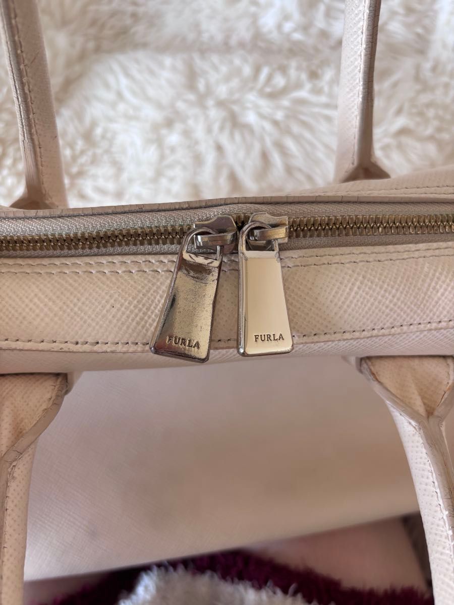 FURLA バッグ レザー クリーム色 レディース|Yahoo!フリマ(旧 FURLA バッグ レザー クリーム色 レディース|Yahoo!フリマ(旧