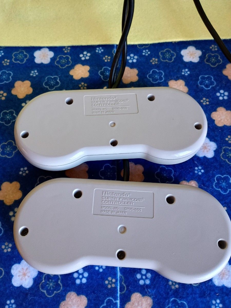 任天堂 スーパーファミコン 本体一式 スーファミ アダプター AV 任天堂 スーパーファミコン 本体一式 スーファミ アダプター AV