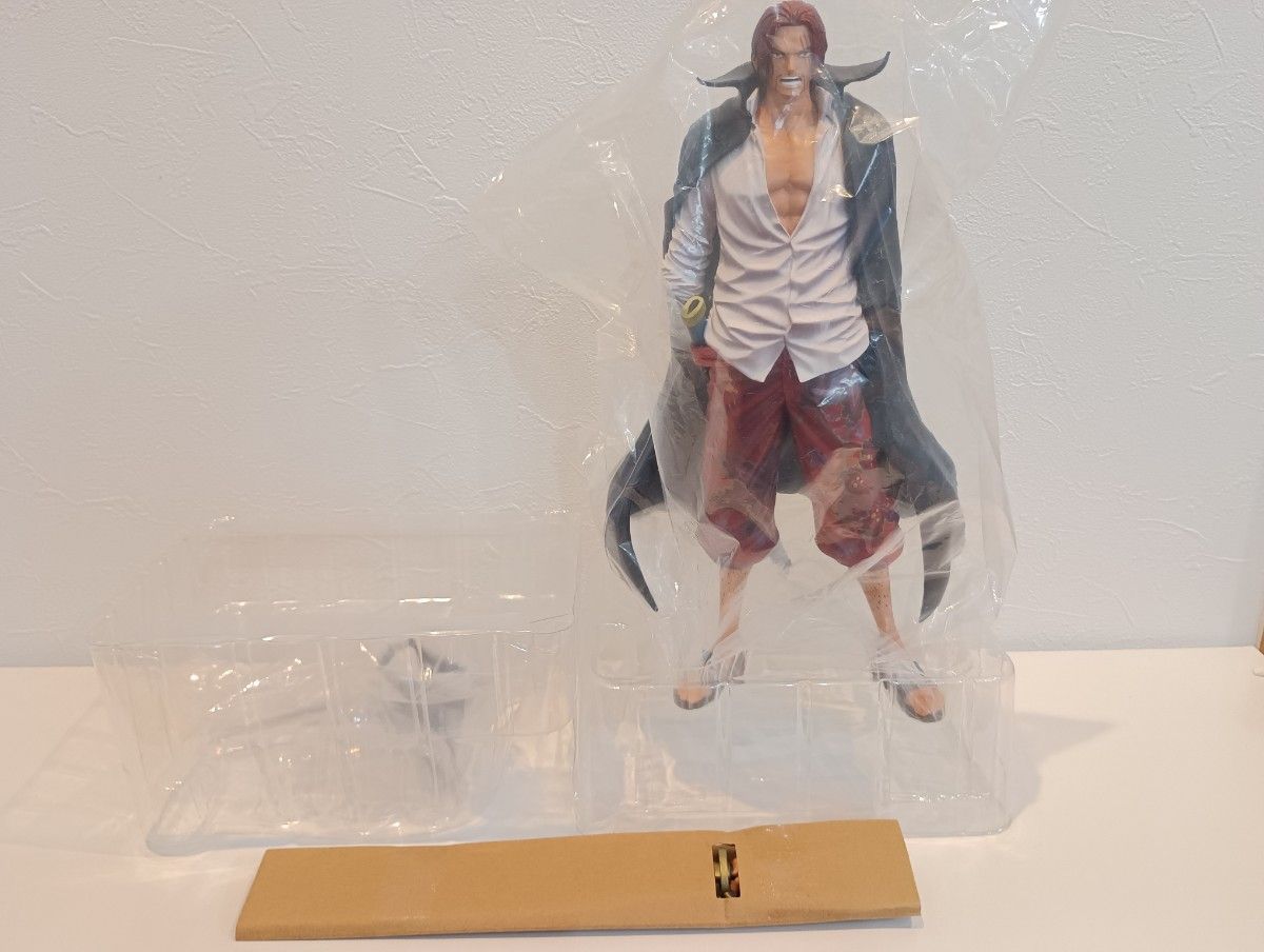 バンプレくじ PREMIUM ワンピース シャンクス A賞 ブラシカラー バンプレくじ PREMIUM ワンピース シャンクス A賞 ブラシカラー