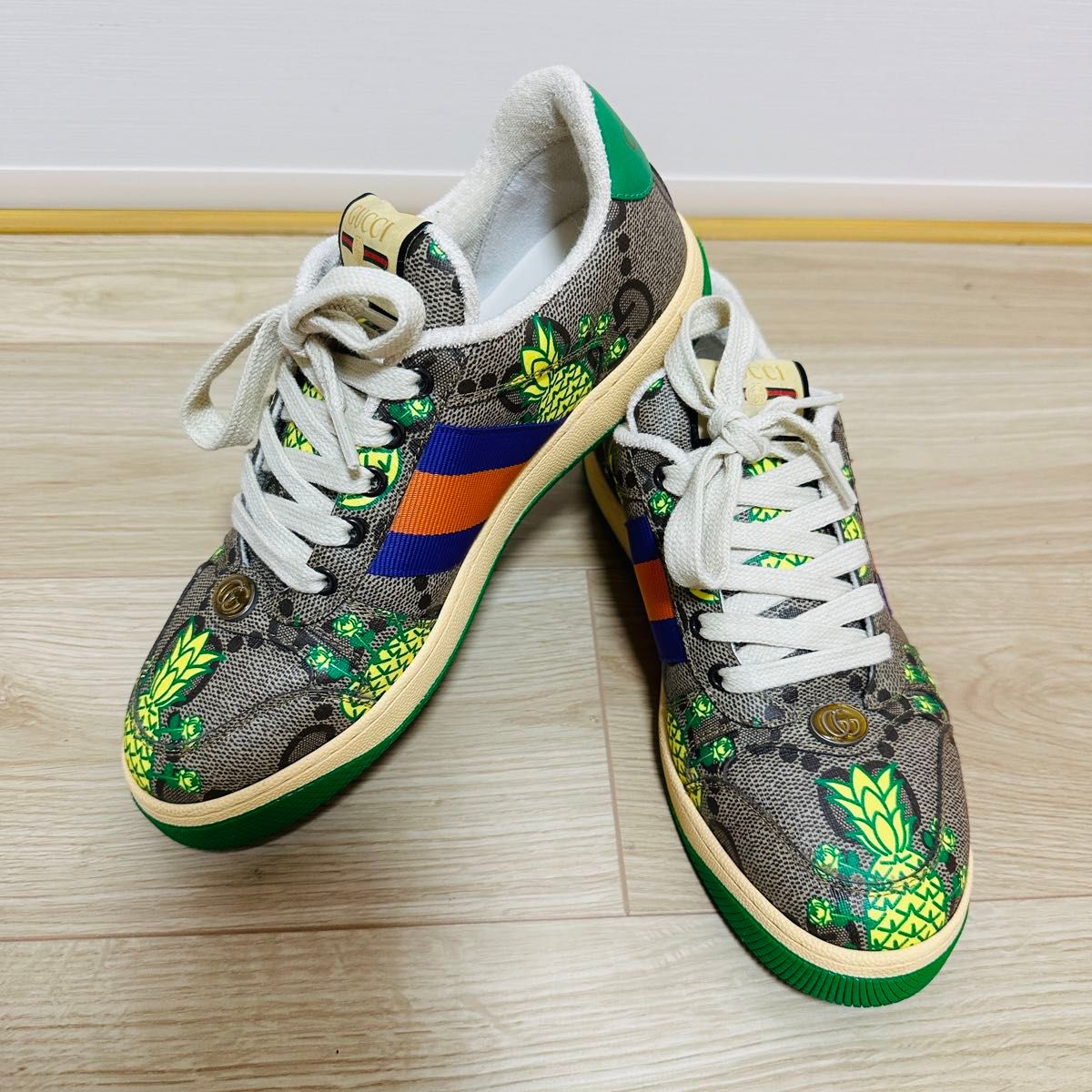 美品・箱付き】GUCCI パイナップル柄 スニーカー 5 1/2サイズ 美品・箱付き】GUCCI パイナップル柄 スニーカー 5 1/2サイズ