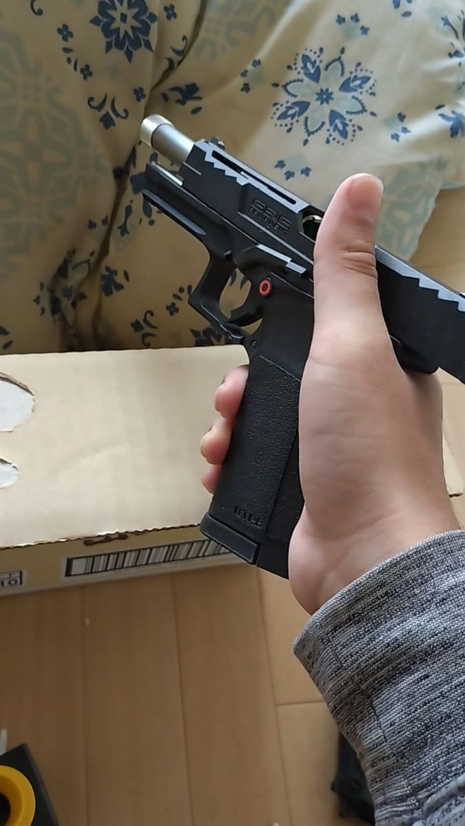 ガスガン GTP9