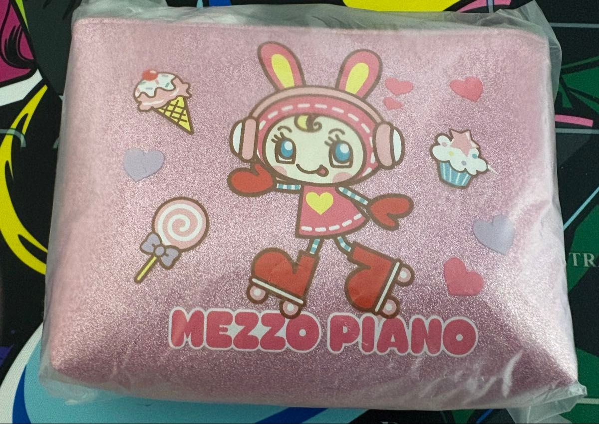 メゾピアノ ベリエちゃん キラキラ ポーチ 新品 ナルミヤ メゾピアノ ベリエちゃん キラキラ ポーチ 新品 ナルミヤ