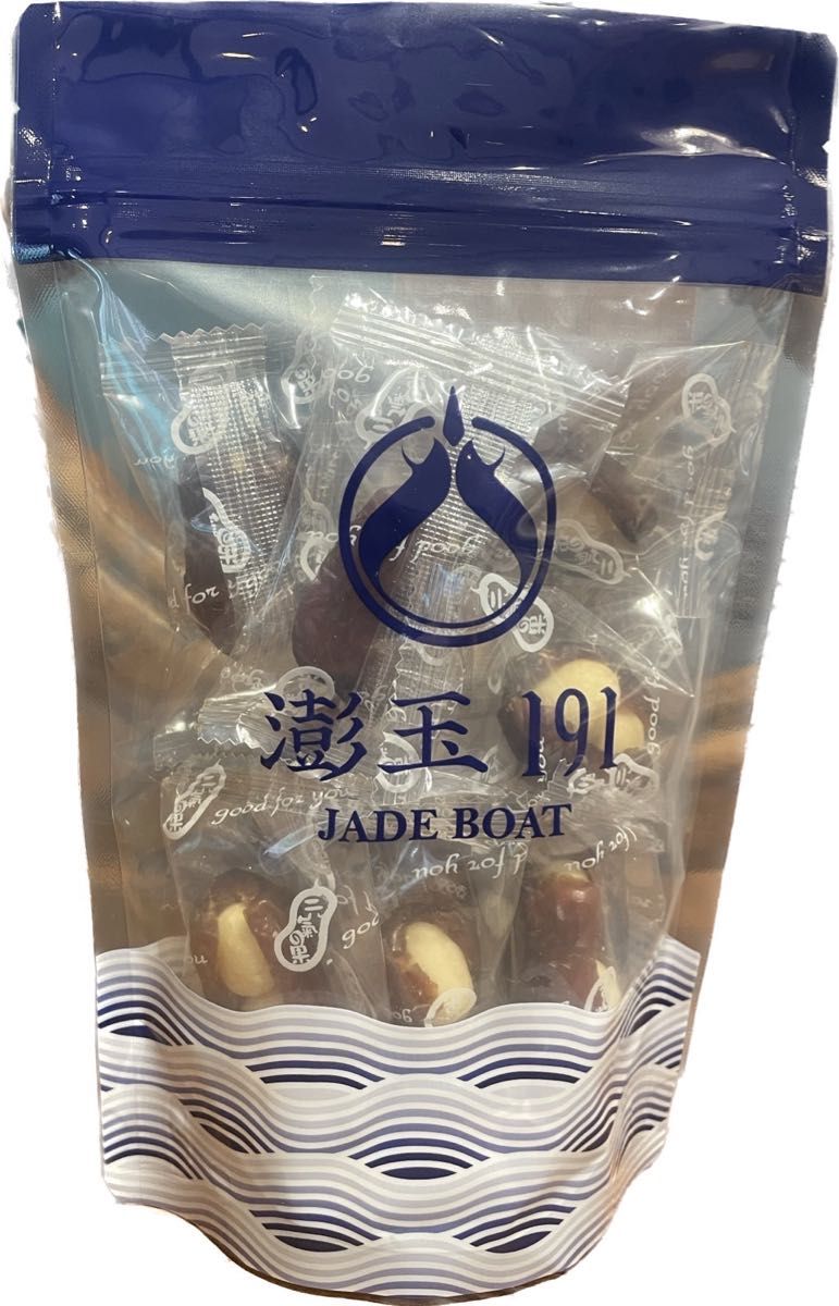 台湾ディーホアジェ老店 澎玉191 マカダミアデーツ 150g約10個 台湾ディーホアジェ老店 澎玉191 マカダミアデーツ 150g約10個