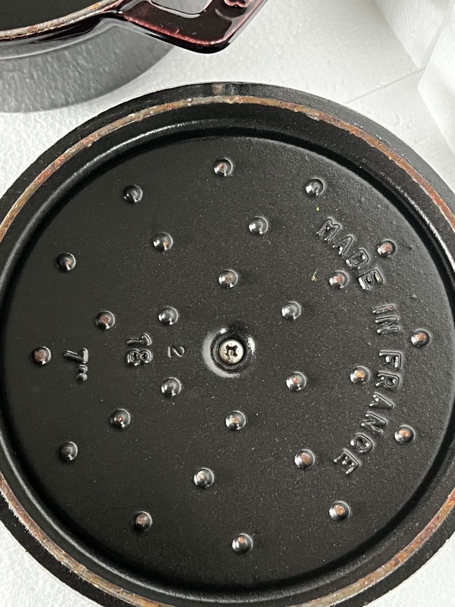 STAUB ストウブ 希少 レア 廃盤品 オーベルジン ナス18cm エッグ STAUB ストウブ 希少 レア 廃盤品 オーベルジン ナス18cm エッグ