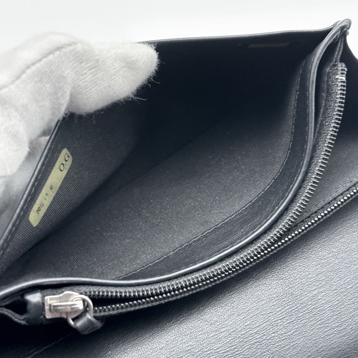 美品】シャネル ココステッチ デカココ キャビア 二つ折 長財布 美品】シャネル ココステッチ デカココ キャビア 二つ折 長財布
