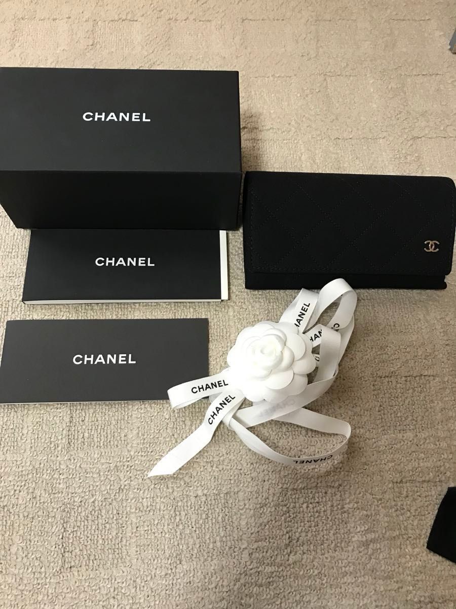 シャネル CHANEL 2024 新作 即完売ハートミラー付サングラス シャネル CHANEL 2024 新作 即完売ハートミラー付サングラス