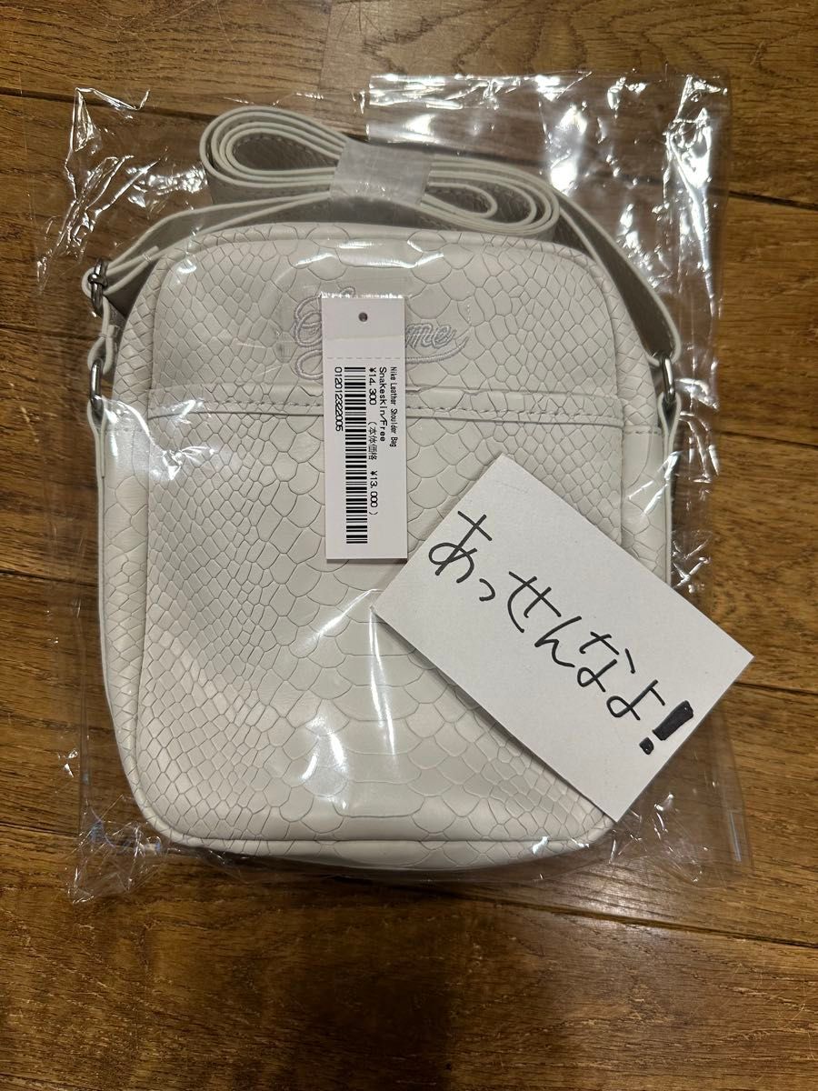 Supreme x Nike Leather Shoulder Bag ショルダーバッグ ポーチ Supreme x Nike Leather Shoulder Bag ショルダーバッグ ポーチ