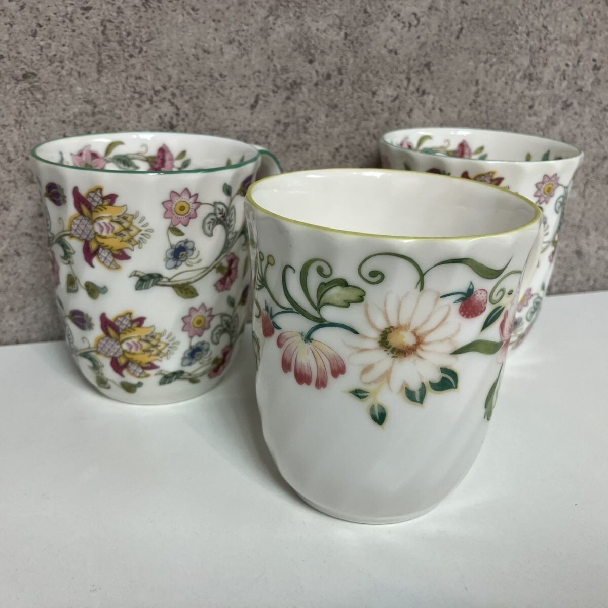 〇O007-P3-761 MINTON ミントン マグカップ 3客セット 〇O007-P3-761 MINTON ミントン マグカップ 3客セット