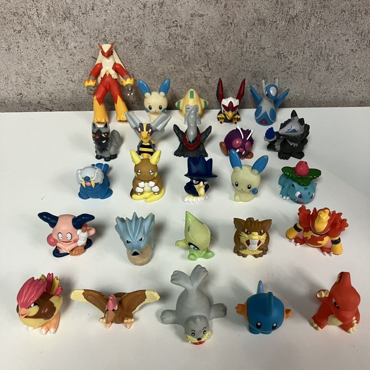 〇O610-P4-652 ポケモン 指人形 大量 約100点セット ソフビ 〇O610-P4-652 ポケモン 指人形 大量 約100点セット ソフビ
