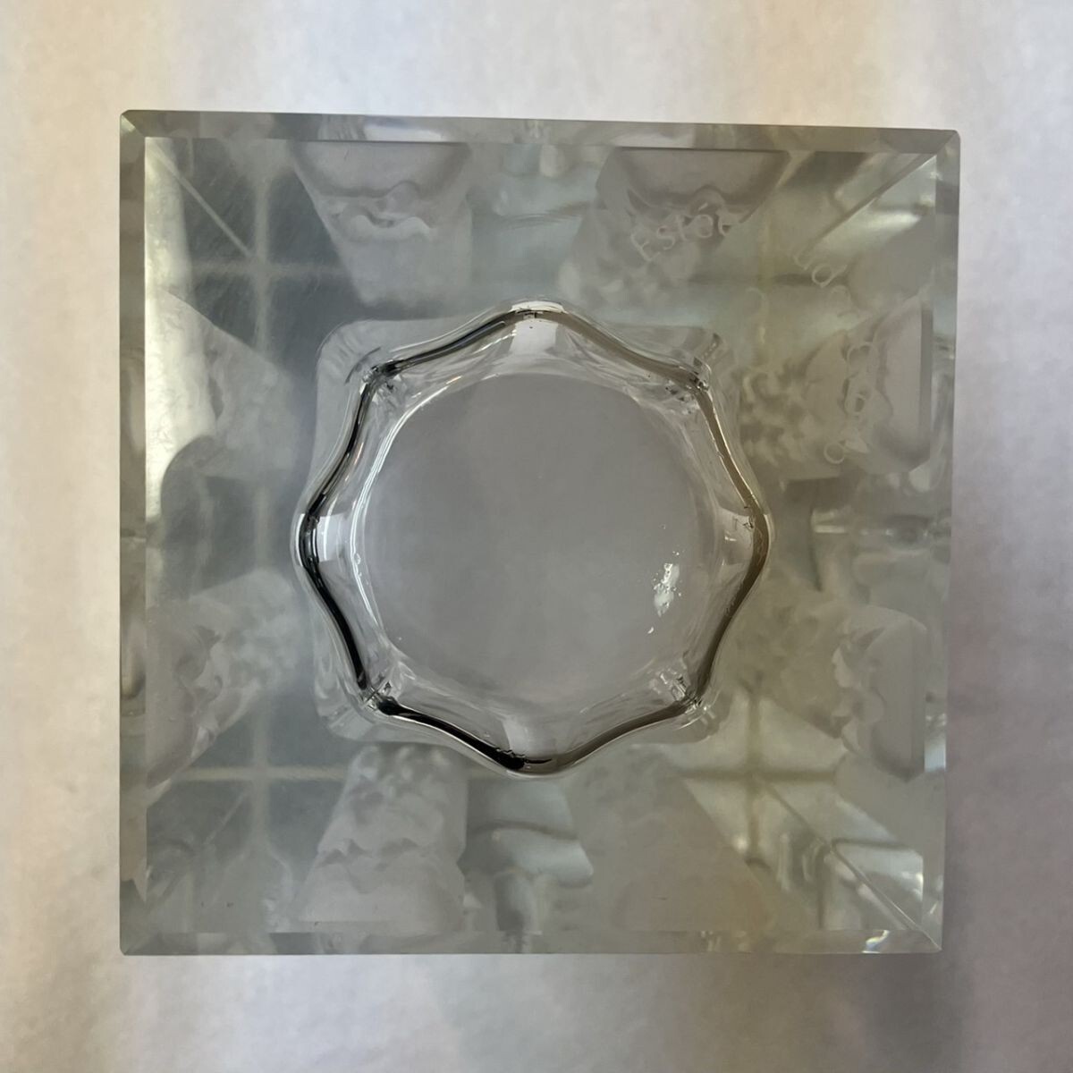 〇Q011-P4-684 HOYA CRYSTAL ホヤ クリスタル フラワーベース 〇Q011-P4-684 HOYA CRYSTAL ホヤ クリスタル フラワーベース