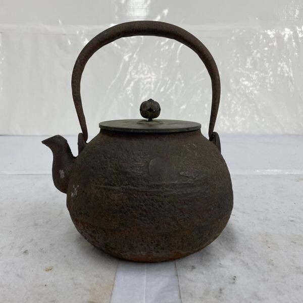 D703-C8-1476 龍文堂造 鉄瓶 急須 茶器 湯沸 煎茶道具 金属製 D703-C8-1476 龍文堂造 鉄瓶 急須 茶器 湯沸 煎茶道具 金属製