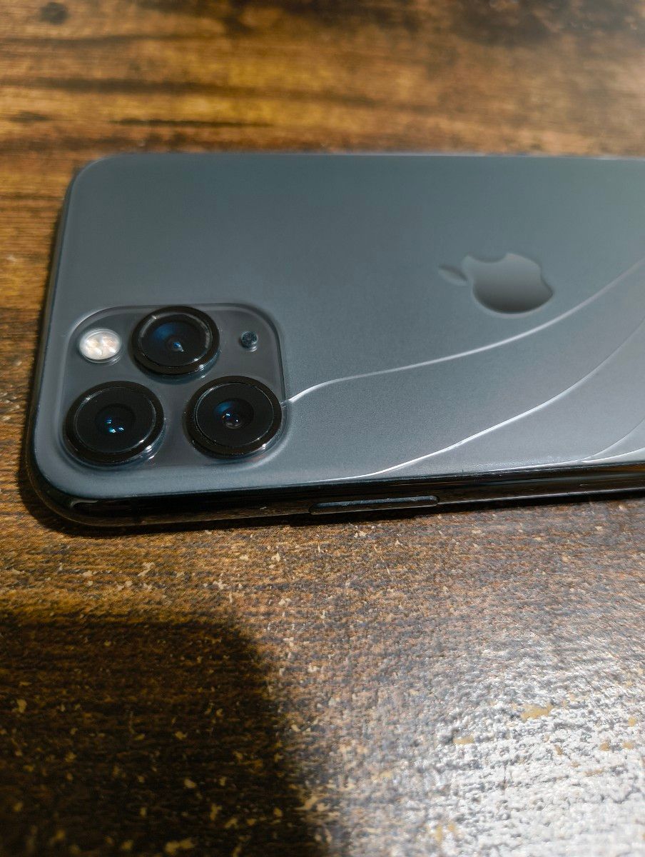 ジャンクiPhone11Pro 256GB スペースグレイ(ソフトバンク版で ジャンクiPhone11Pro 256GB スペースグレイ(ソフトバンク版で
