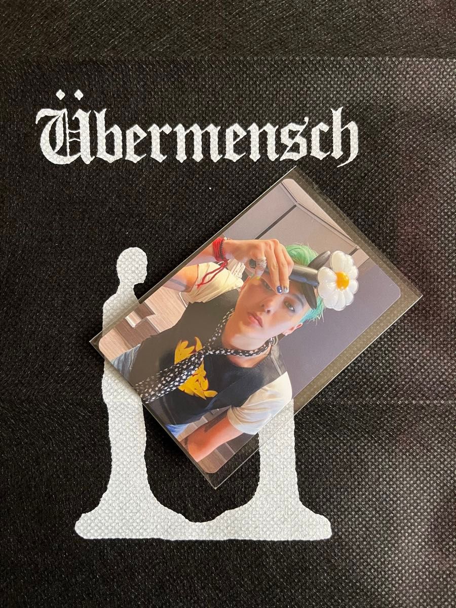 新品 G-DRAGON ペンライト ジヨン 特典トレカ bermensch|Yahoo 新品 G-DRAGON ペンライト ジヨン 特典トレカ bermensch|Yahoo