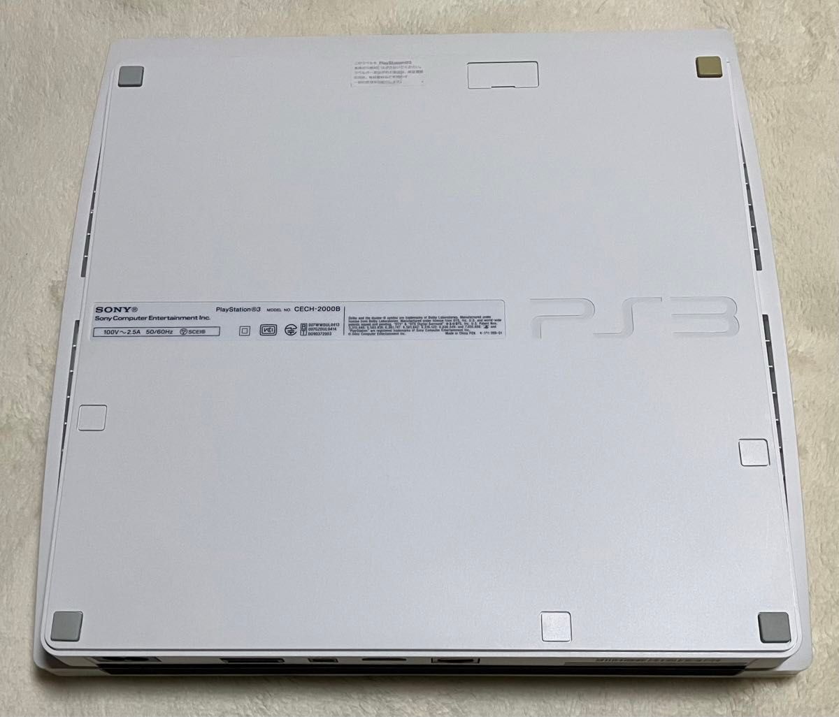 美品】PS3 FINAL FANTASY ⅩⅢ ライトニングエディション 250GB 美品】PS3 FINAL FANTASY ⅩⅢ ライトニングエディション 250GB