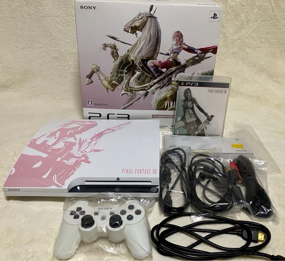 美品】PS3 FINAL FANTASY ⅩⅢ ライトニングエディション 250GB 美品】PS3 FINAL FANTASY ⅩⅢ ライトニングエディション 250GB