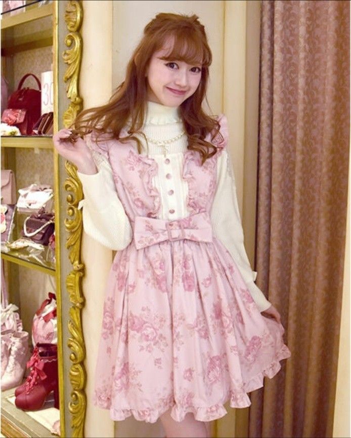 希少 新品同様 極美品 LIZ LISA 花柄 ローズ 薔薇 ジャンスカ 希少 新品同様 極美品 LIZ LISA 花柄 ローズ 薔薇 ジャンスカ