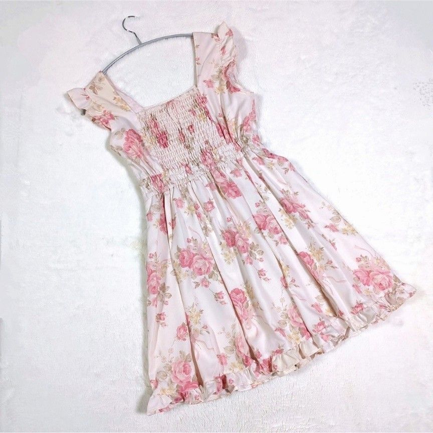 希少 新品同様 極美品 LIZ LISA 花柄 ローズ 薔薇 ジャンスカ 希少 新品同様 極美品 LIZ LISA 花柄 ローズ 薔薇 ジャンスカ