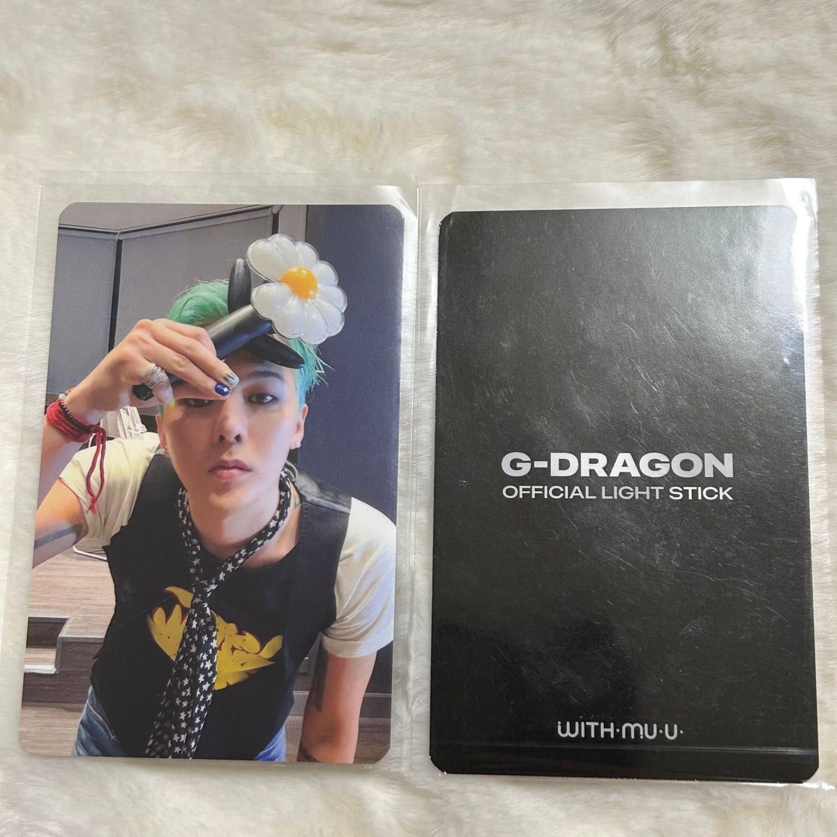 G-DRAGON ジヨン ソウルコン ペンライト ストラップ スカーフ G-DRAGON ジヨン ソウルコン ペンライト ストラップ スカーフ