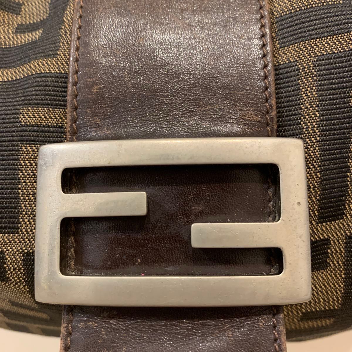 FENDI ズッカ柄 ショルダーバッグ ワンショルダー ハンドバッグ FENDI ズッカ柄 ショルダーバッグ ワンショルダー ハンドバッグ
