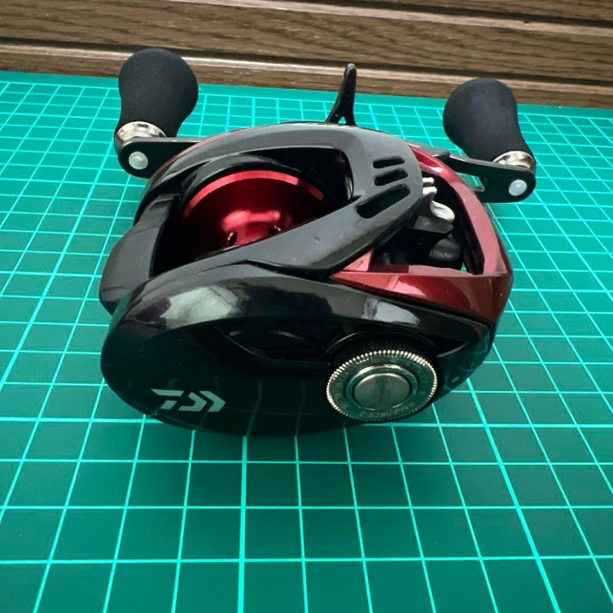 ダイワ HRF PE 8 1L TW フィッシュマン ツララ アピア ジリオン ダイワ HRF PE 8 1L TW フィッシュマン ツララ アピア ジリオン