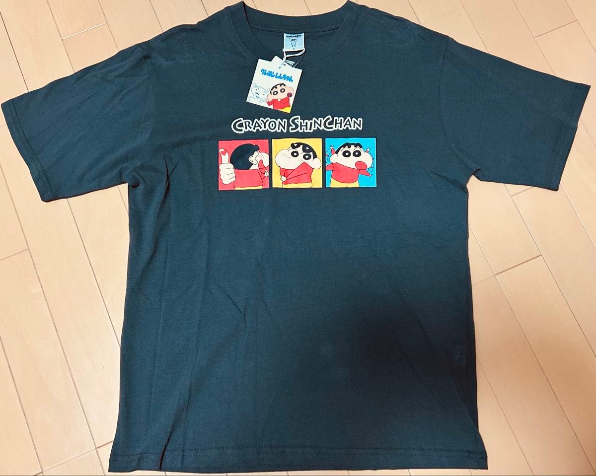 綿100%】クレヨンしんちゃん Tシャツ Lサイズ グレー 新品 未 綿100%】クレヨンしんちゃん Tシャツ Lサイズ グレー 新品 未