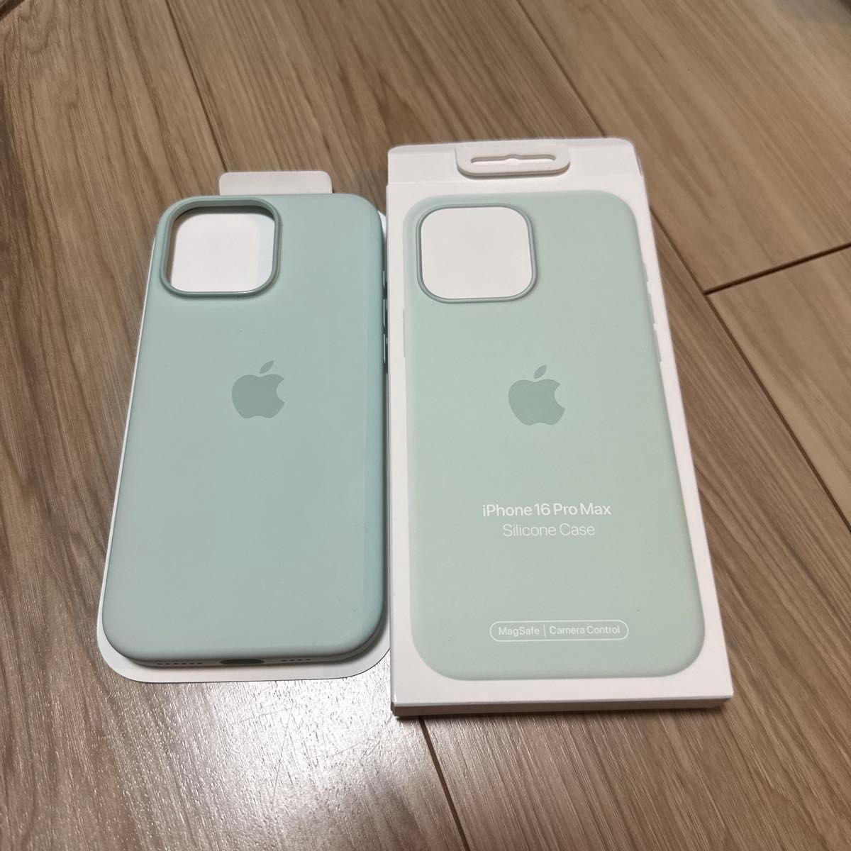 Apple純正品/MagSafe対応】Apple iPhone 16 pro max シリコン Apple純正品/MagSafe対応】Apple iPhone 16 pro max シリコン