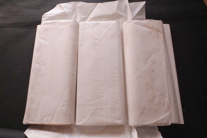 【数々のアワードを受賞】 日本古紙 和紙 書道用紙 手漉 全紙 3反 約300枚 70×137cm その他