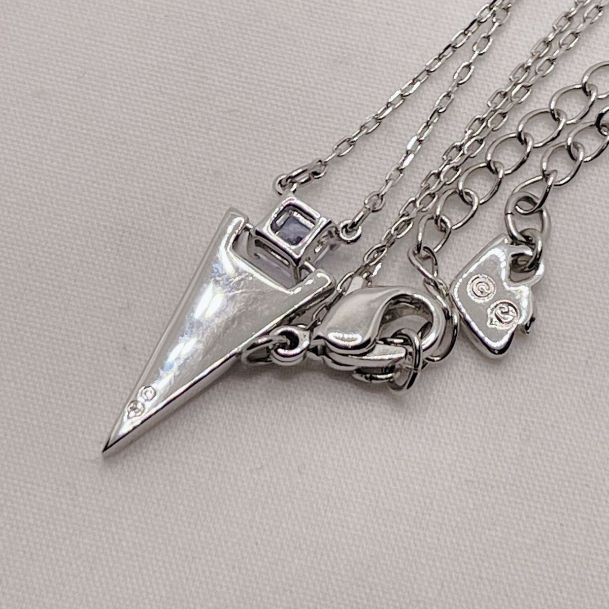 美品 SWAROVSKI スワロフスキー クリスタル ネックレス ブルー 美品 SWAROVSKI スワロフスキー クリスタル ネックレス ブルー