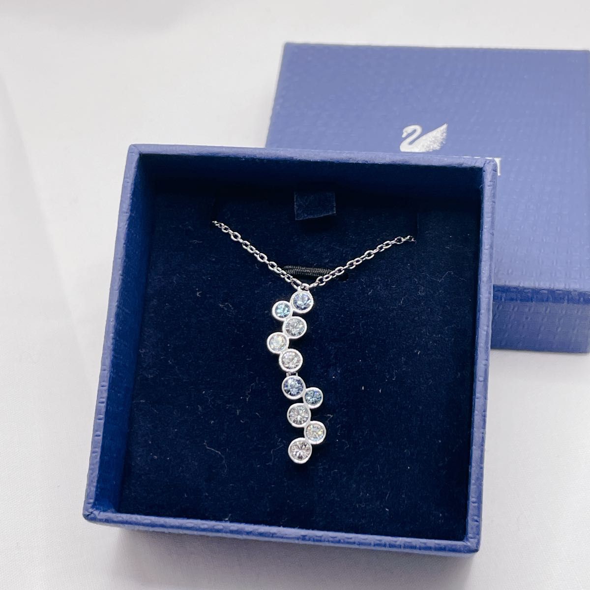 SWAROVSKI スワロフスキー ネックレス クリスタル ブルー SWAROVSKI スワロフスキー ネックレス クリスタル ブルー