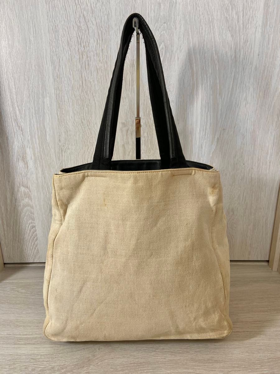 PRADA トートバッグ 三角ロゴプレート キャンバス レザー 白 PRADA トートバッグ 三角ロゴプレート キャンバス レザー 白