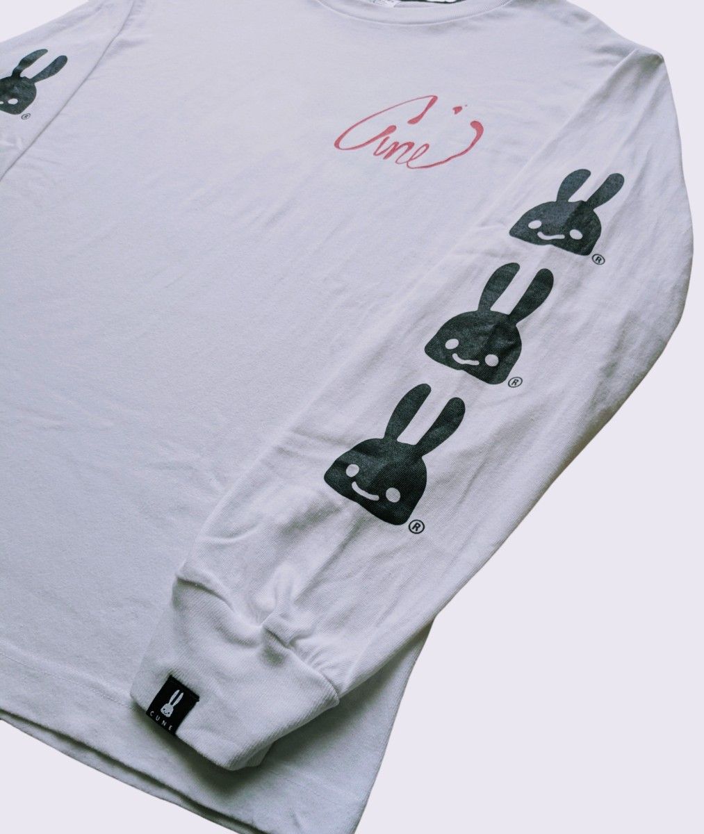 CUNE キューン 長袖 Tシャツ ロンT うさぎ 袖ロゴ ホワイト 白 L CUNE キューン 長袖 Tシャツ ロンT うさぎ 袖ロゴ ホワイト 白 L