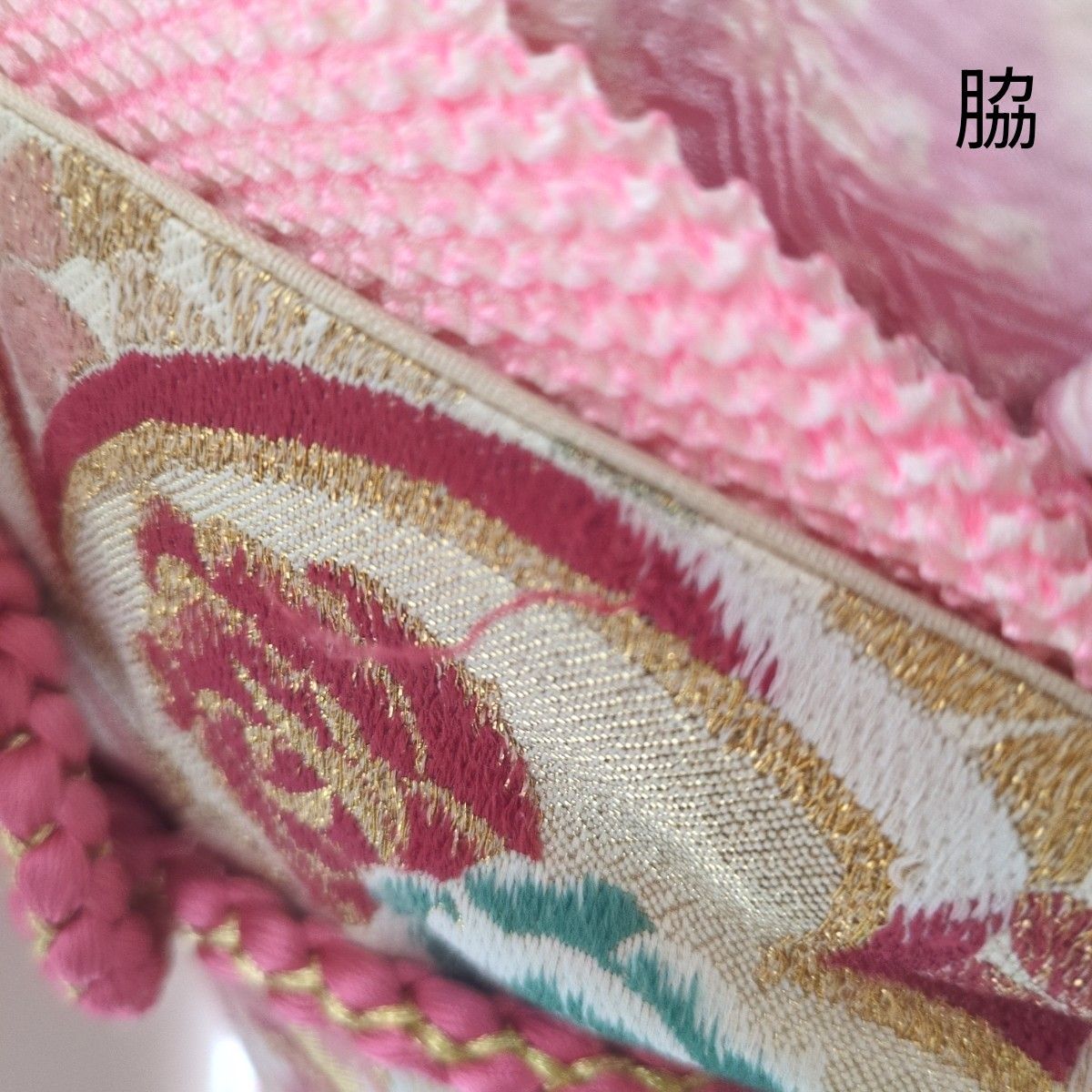 振袖セット 花車文 正絹 友禅 金駒刺繍 入子菱地紋 金彩加工 振袖セット 花車文 正絹 友禅 金駒刺繍 入子菱地紋 金彩加工