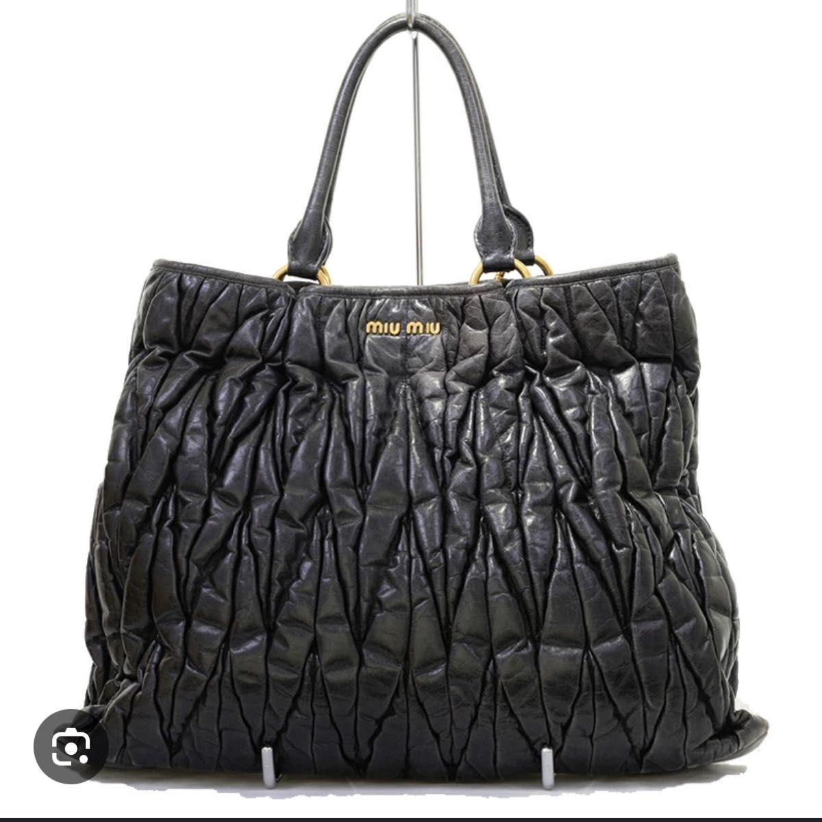 miumiu ミュウミュウマテラッセ 2WAY ハンドバッグショルダー miumiu ミュウミュウマテラッセ 2WAY ハンドバッグショルダー