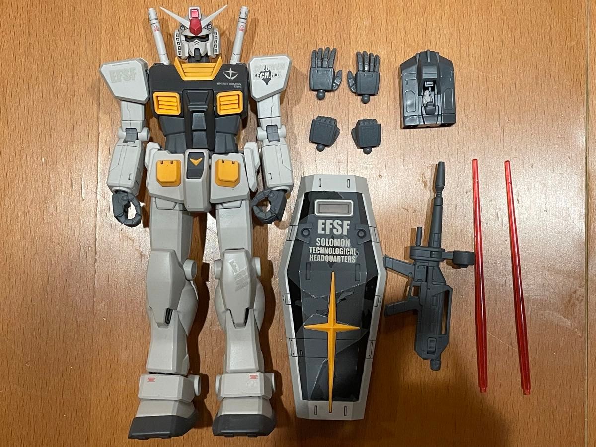 RX-78-2 ガンダム 組立済みMG 2体セット|Yahoo!フリマ(旧 RX-78-2 ガンダム 組立済みMG 2体セット|Yahoo!フリマ(旧