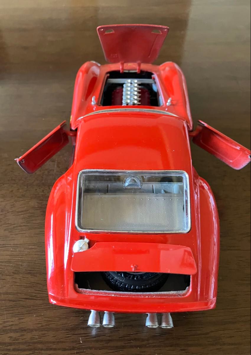 Ferrari 250GTO ミニカー レッド フェラーリ 250GTO レッド 1/18 Ferrari 250GTO ミニカー レッド フェラーリ 250GTO レッド 1/18